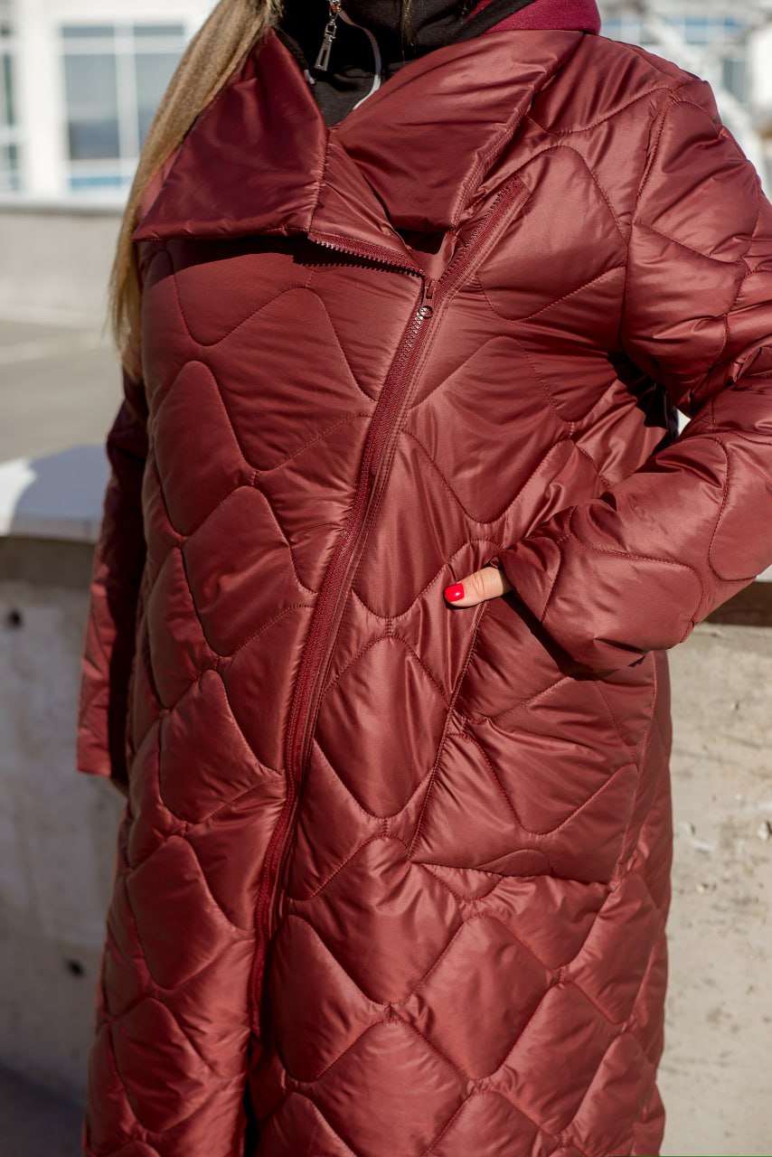 Women's Long Quilted Jacket with Silicone Insulation