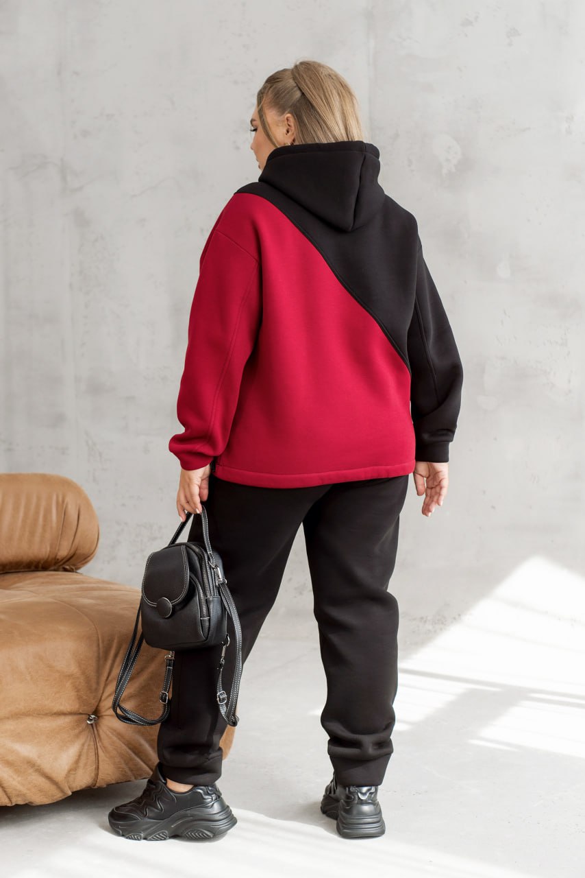 Fleece Hoodie and Joggers Suit with Drawstring Hem and Side Pockets