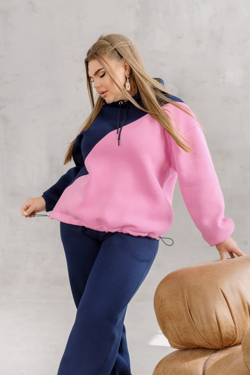 Fleece Hoodie and Joggers Suit with Drawstring Hem and Side Pockets