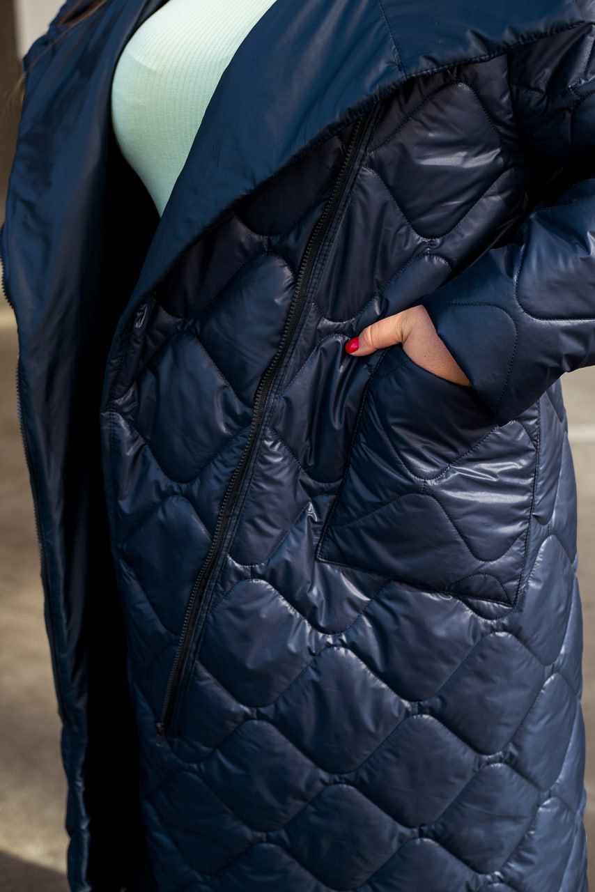 Women's Long Quilted Jacket with Silicone Insulation