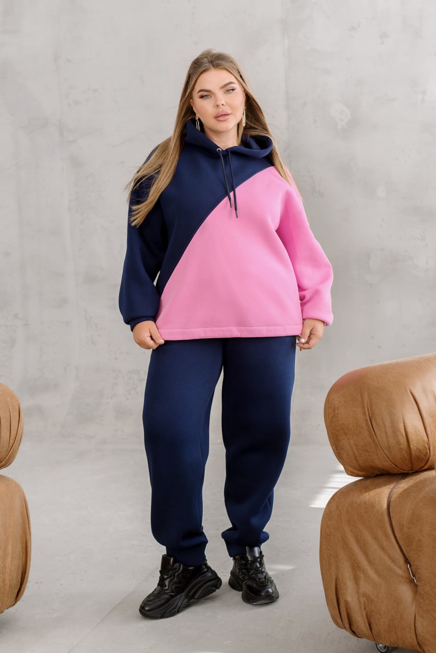 Fleece Hoodie and Joggers Suit with Drawstring Hem and Side Pockets