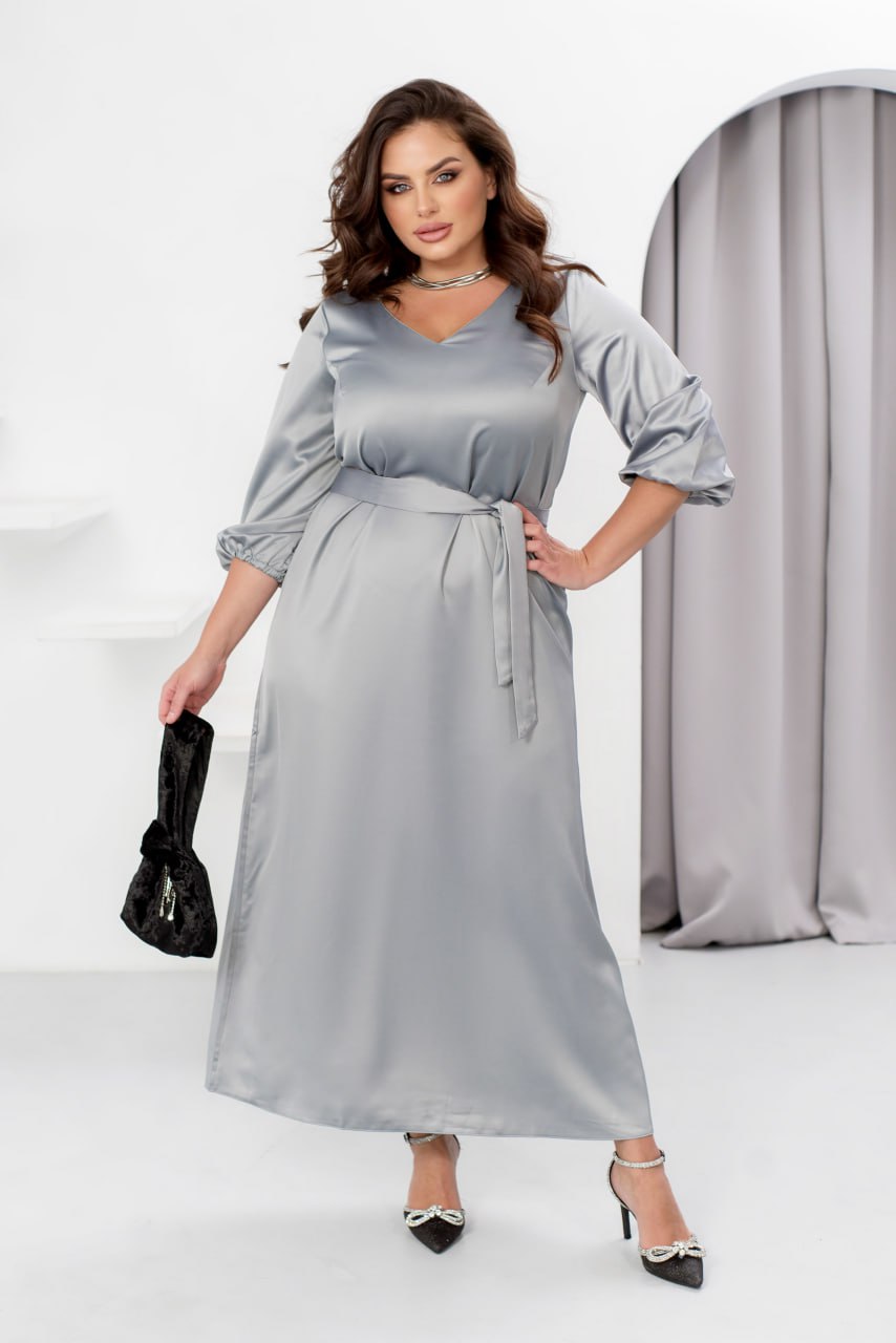 Jedwabna sukienka maxi z dekoltem w serek, rękawami trzy czwarte, kopertowym krojem i dużym rozmiarem