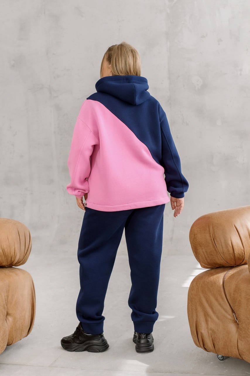 Fleece Hoodie and Joggers Suit with Drawstring Hem and Side Pockets