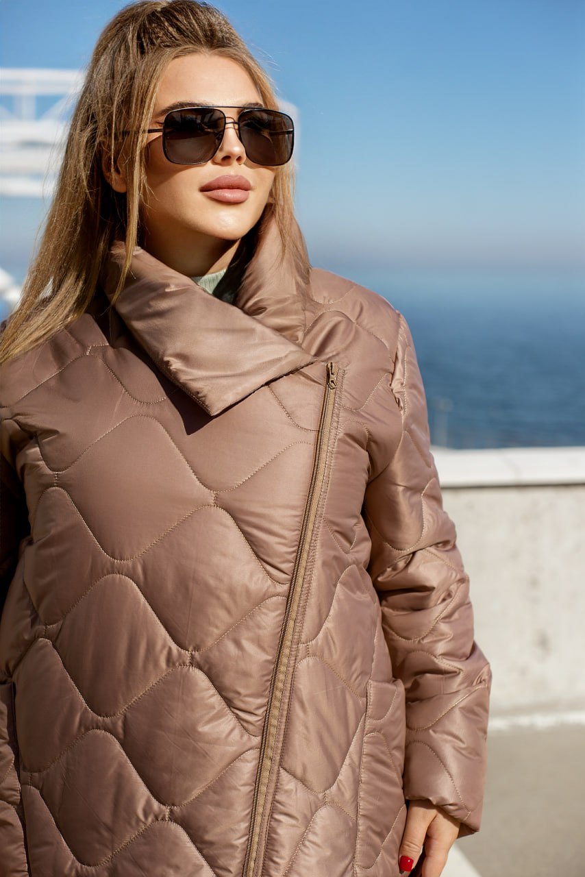 Women's Long Quilted Jacket with Silicone Insulation