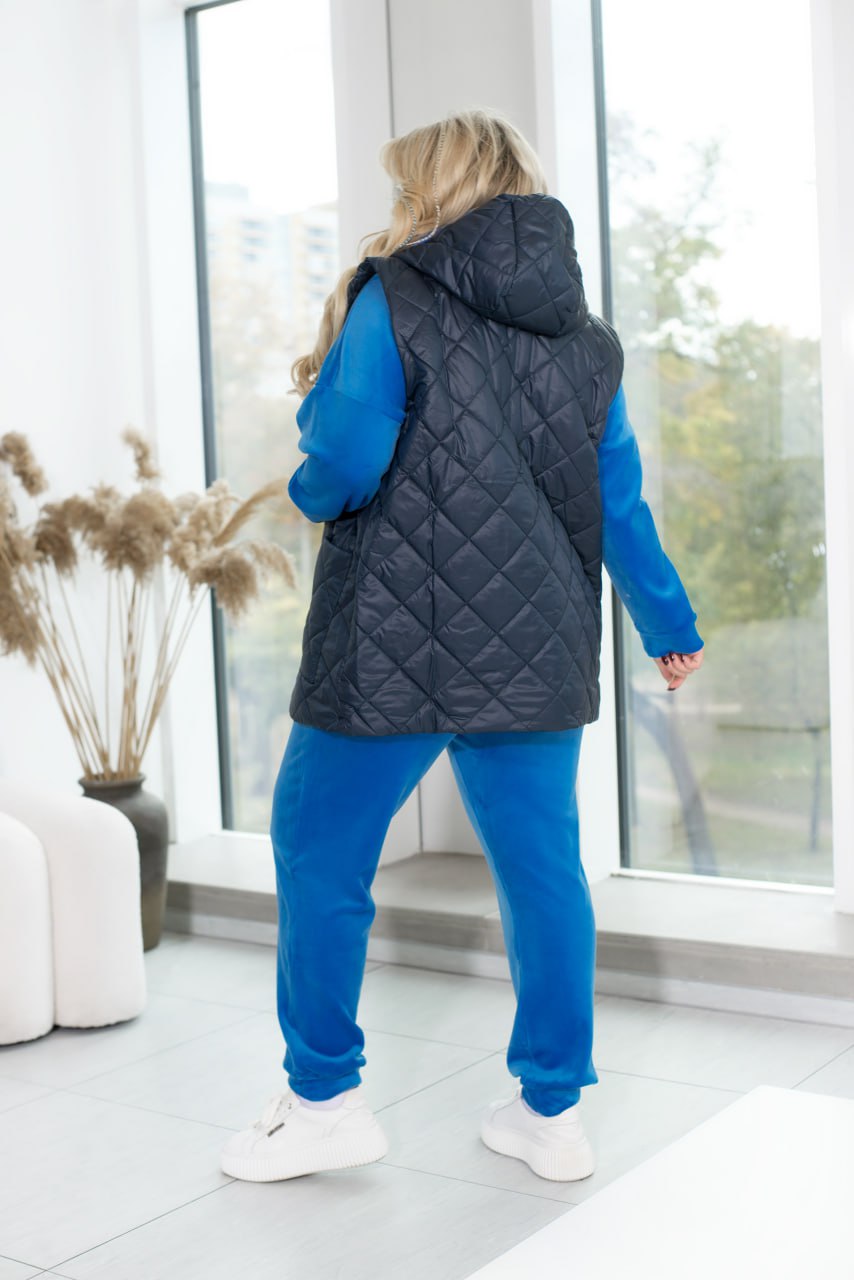 3-częściowy dres welurowy z kamizelką z kapturem, bluzą i spodniami z prostymi nogawkami