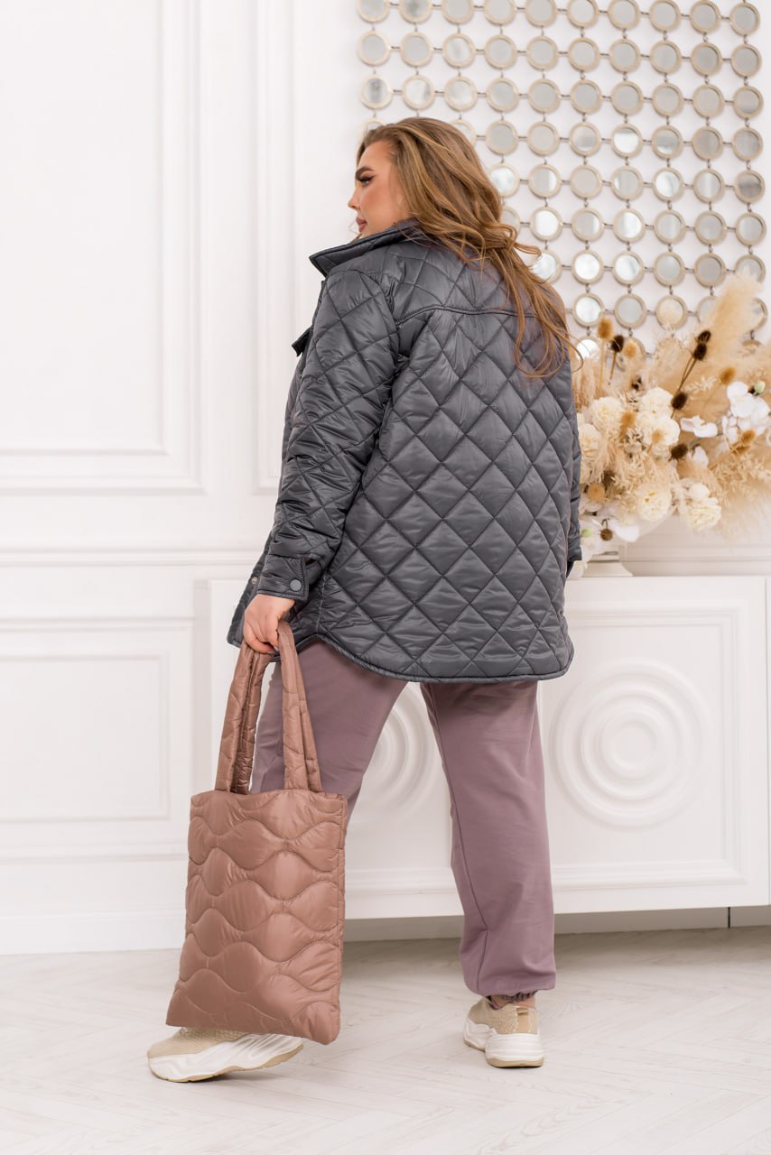 Kurtki casualowe oversize'owe z plashchivka lake z guzikami i listwą plus size 