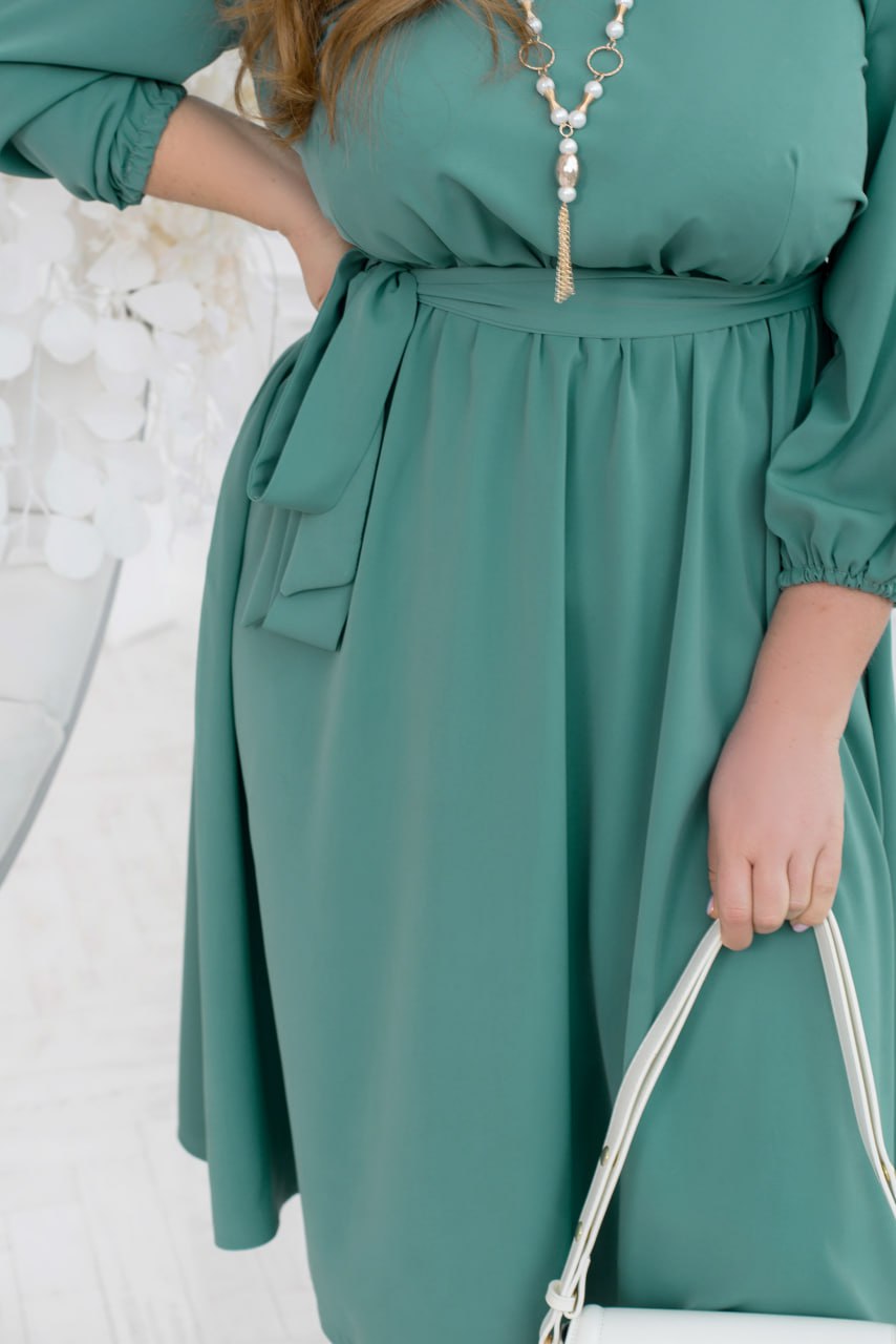 Sukienka midi typu shift z rękawem 3/4, elastycznym pasem, lekki garnitur w dużym rozmiarze