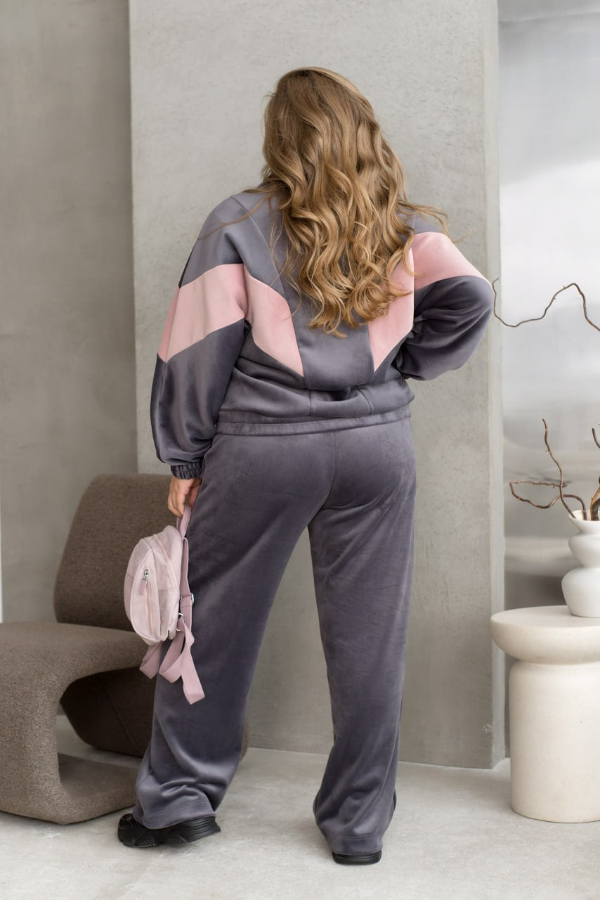 Women's Loose Fit Velour Two-Piece Suit