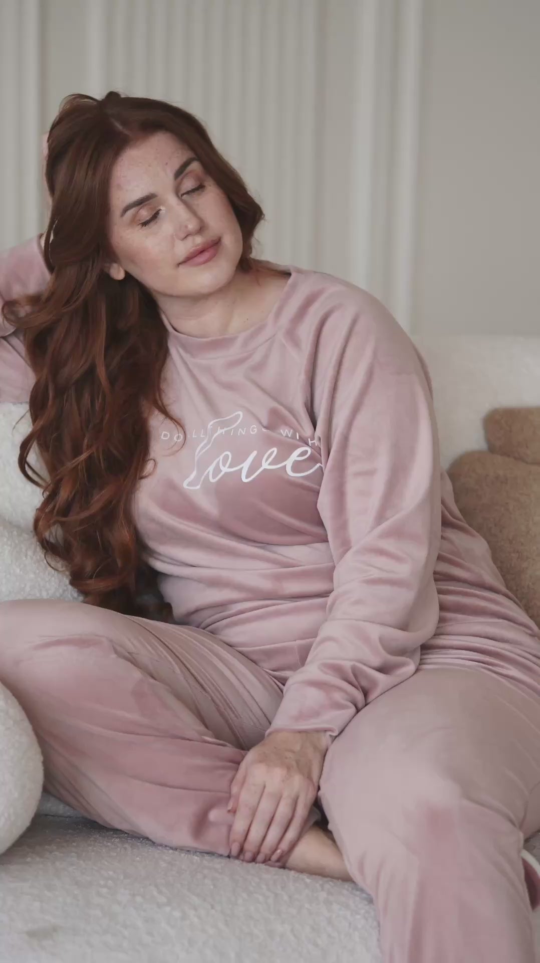 Zestaw Homewear Loose Fit z welurowej dzianiny, bluza i spodnie dresowe w dużym rozmiarze